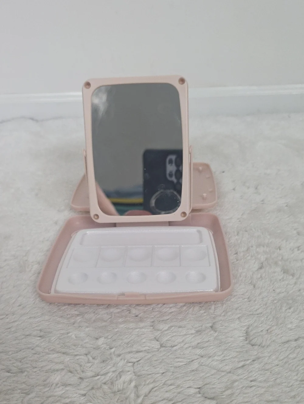 Mary Kay compact makeup